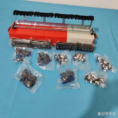 慈溪市華維通信設(shè)備廠 網(wǎng)絡(luò)配線架、面板、模塊與ODF單元箱終端盒直銷中
